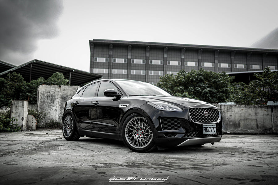 Jaguar E-PACE — UF119