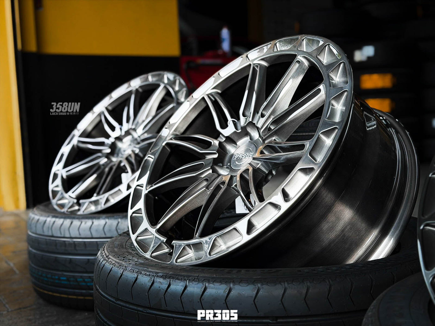 Split Spoke